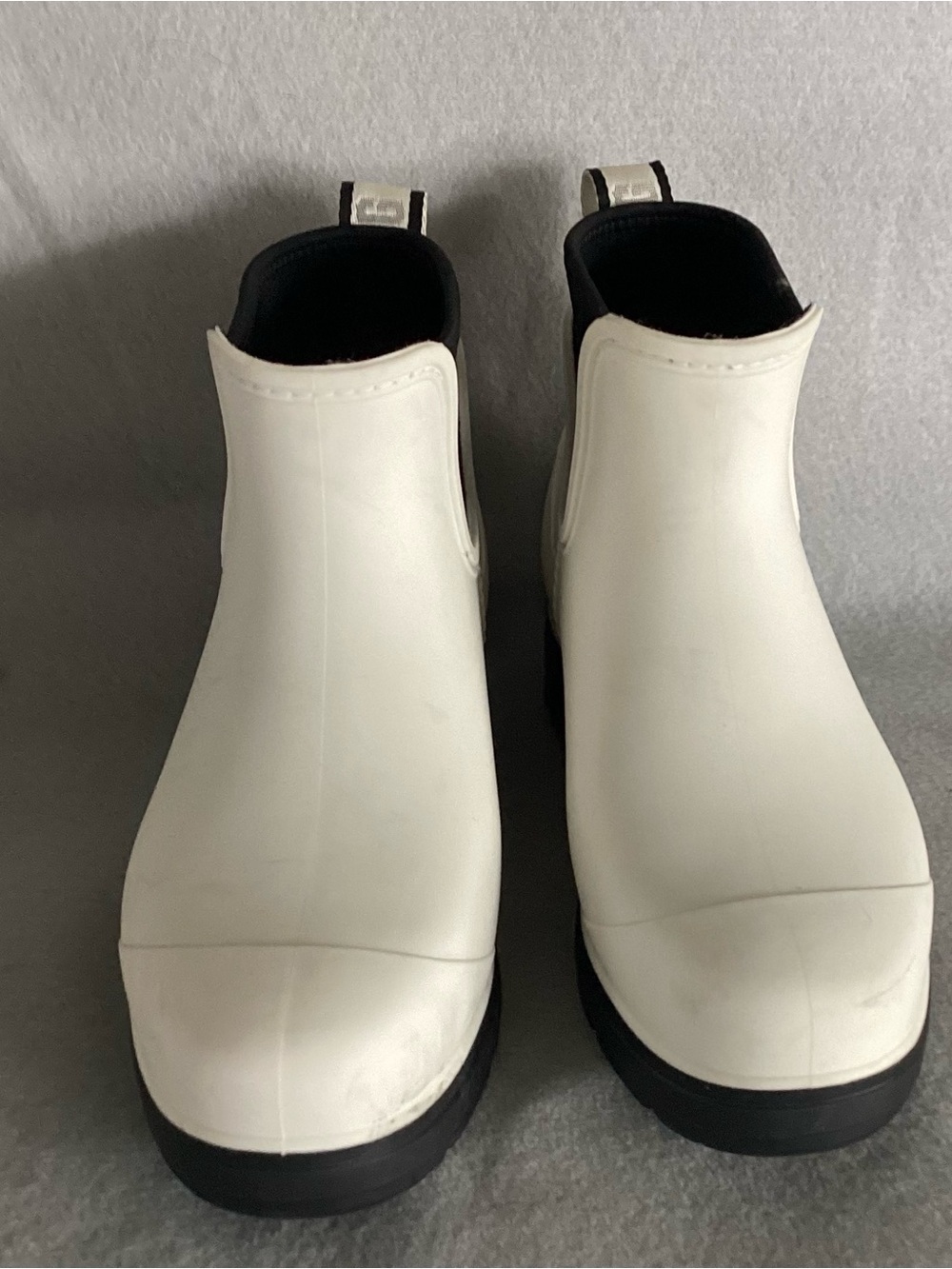 UGG Droplet Rain Boots Womens Size 8 Waterproof Chelsea 1130831